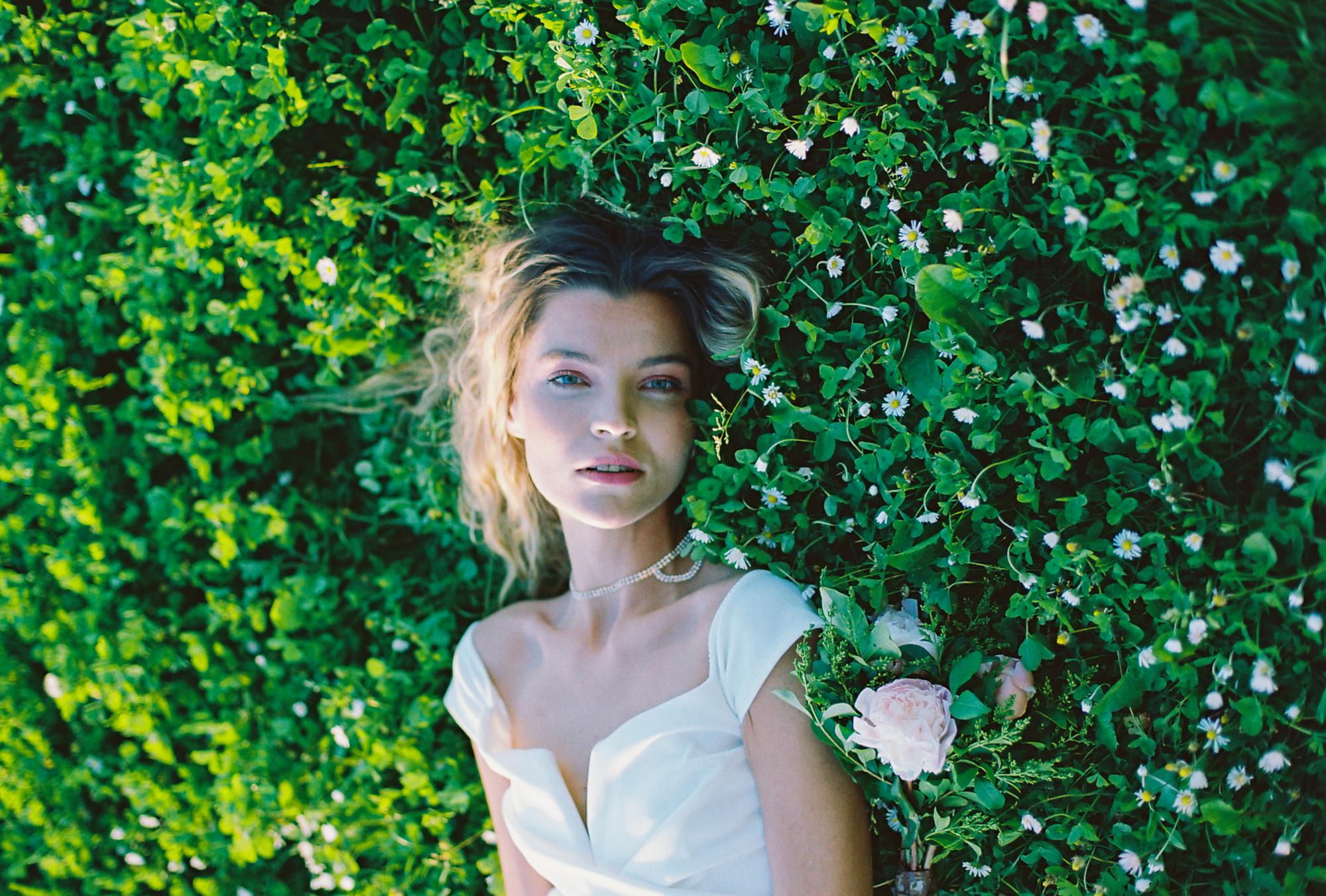 Intimate pre-wedding portraits with editorial wedding photographer in Paris