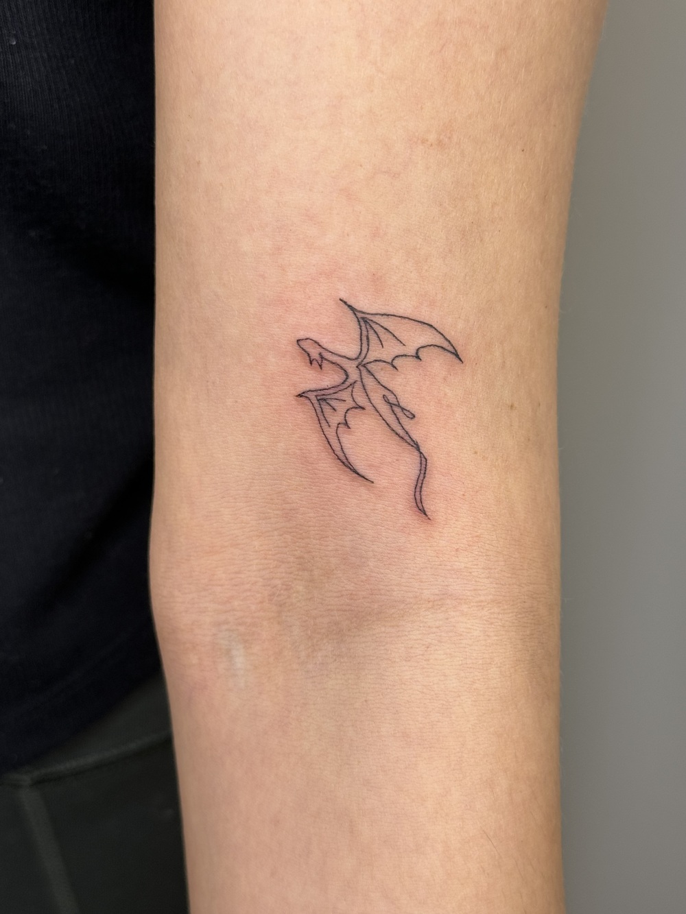simple little dragon flash : r/TattooBeginners