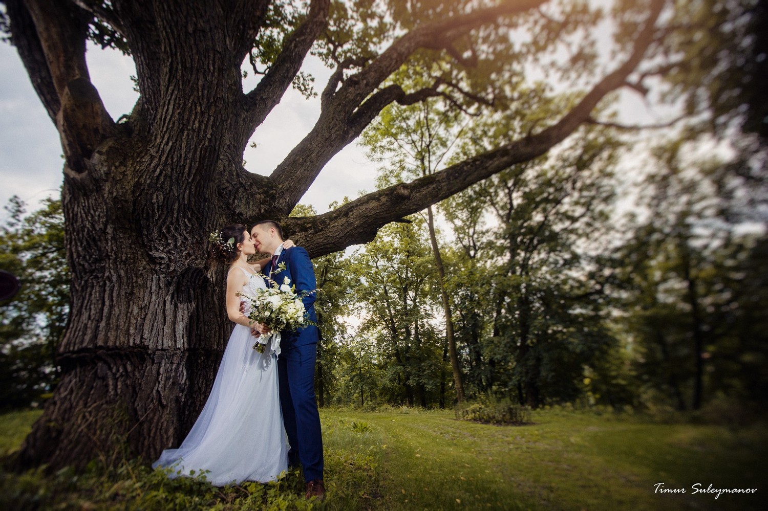 Wedding in the Chateau Mcely