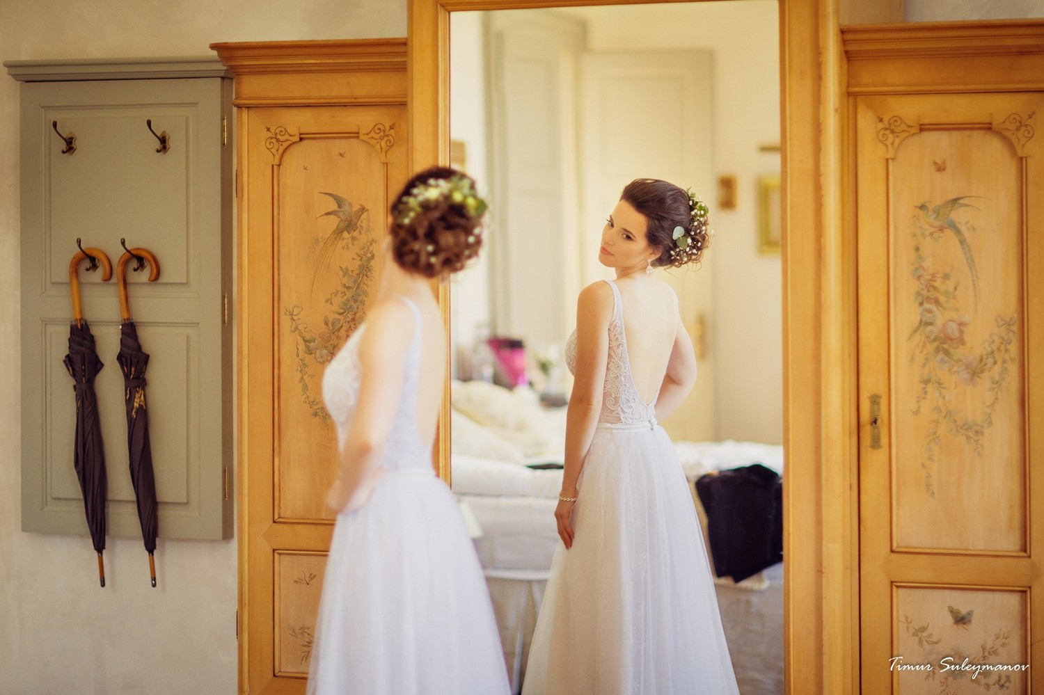 Wedding in the Chateau Mcely
