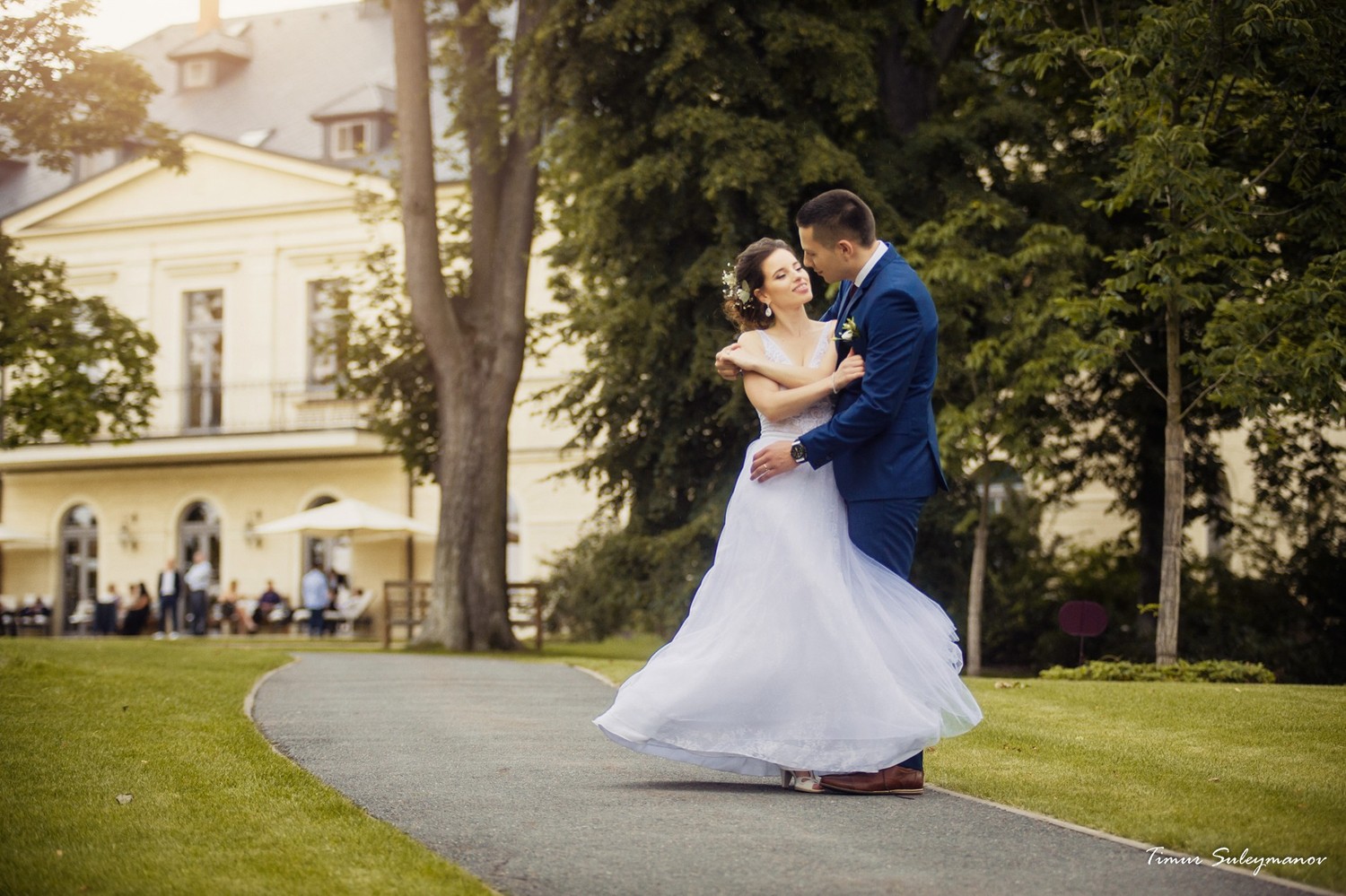 Wedding in the Chateau Mcely