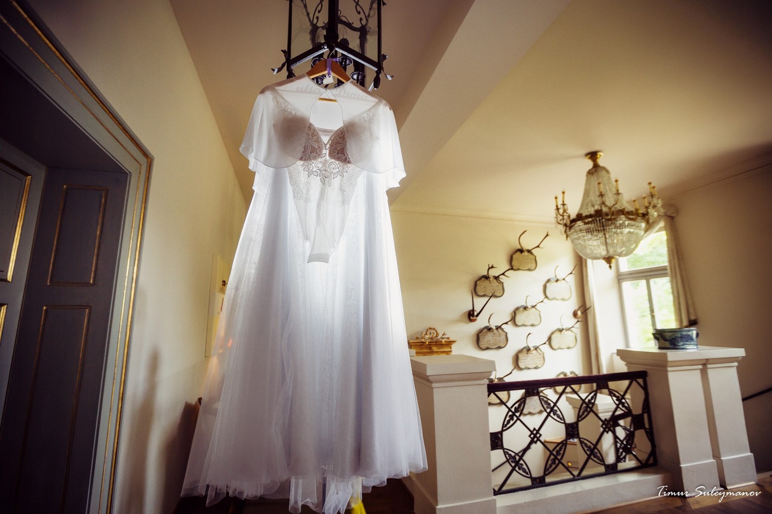 Wedding in the Chateau Mcely