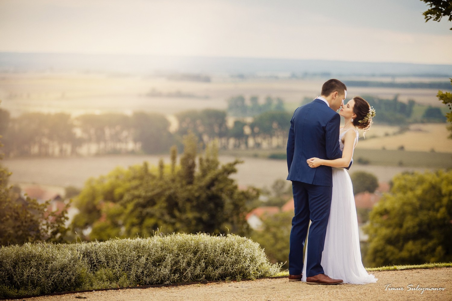 Wedding in the Chateau Mcely