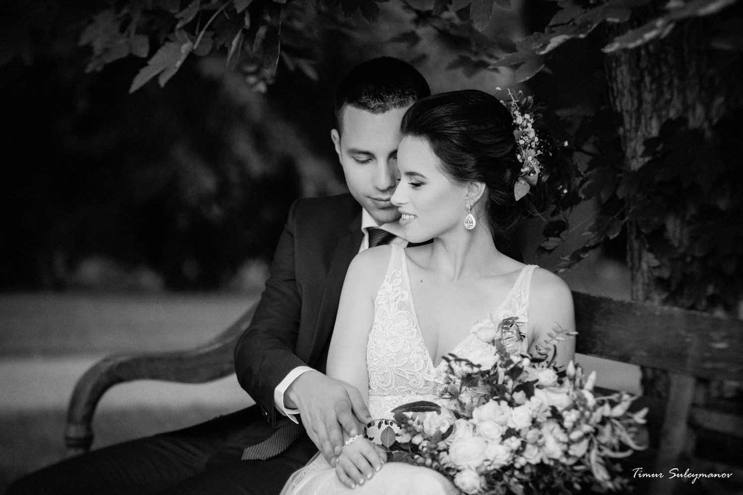 Wedding in the Chateau Mcely