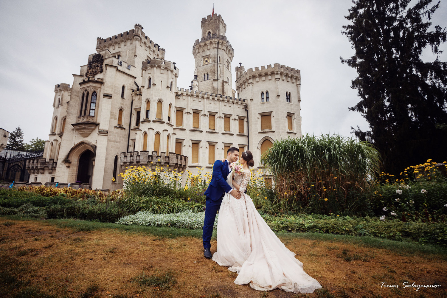 Wedding in the Hluboka Castle