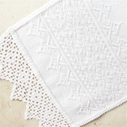 Льняное полотенце светло-серое с вышивкой (Вологодское кружево), арт. 8нхп, х35 купить