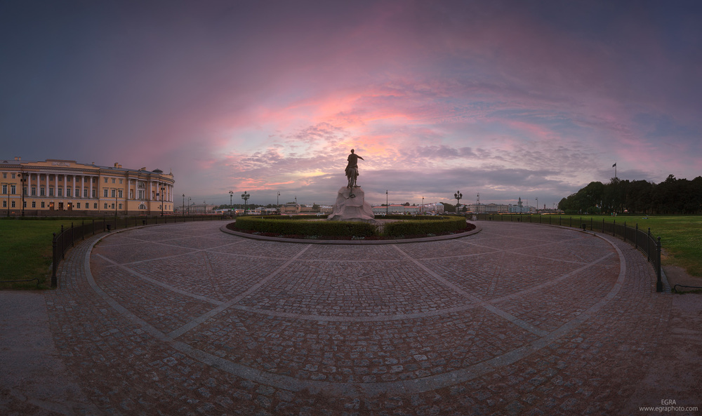 Санкт-Петербург