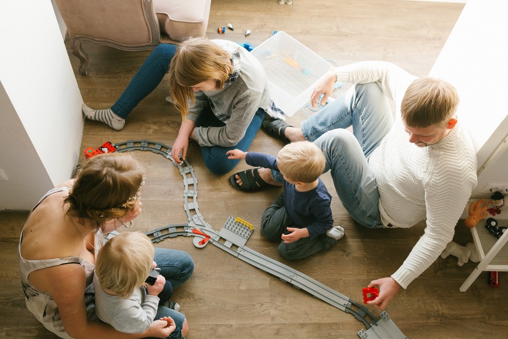 FAMILY - Ира, Витя, Ника, Дима и Саша