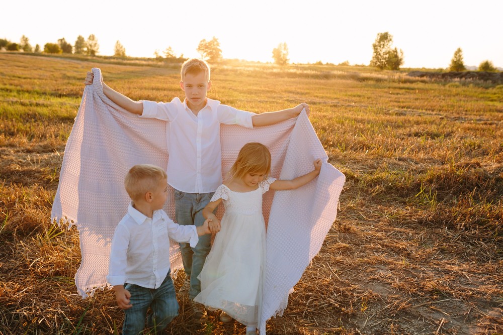 FAMILY - Dima, Olesja, Artem, Kris i Vlad