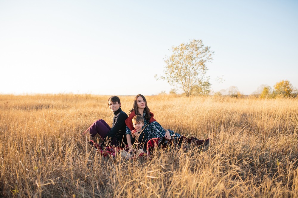 FAMILY - Autumn and happyness