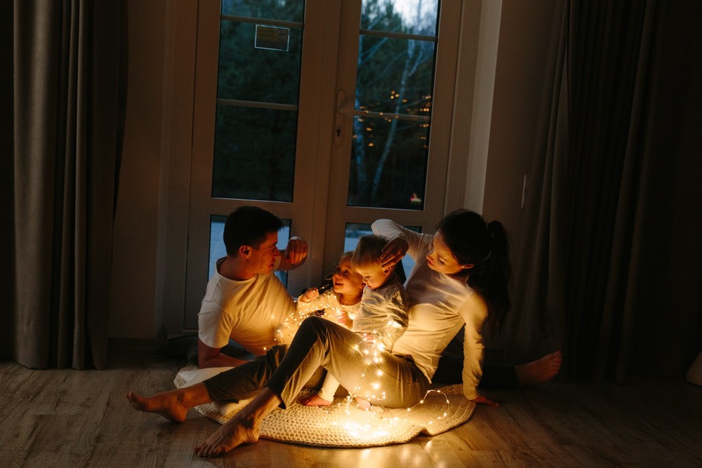 FAMILY - Let`s wait for Christmas