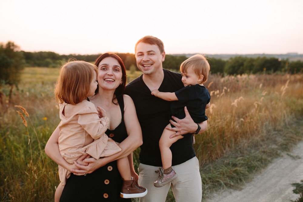 FAMILY - Summer Time