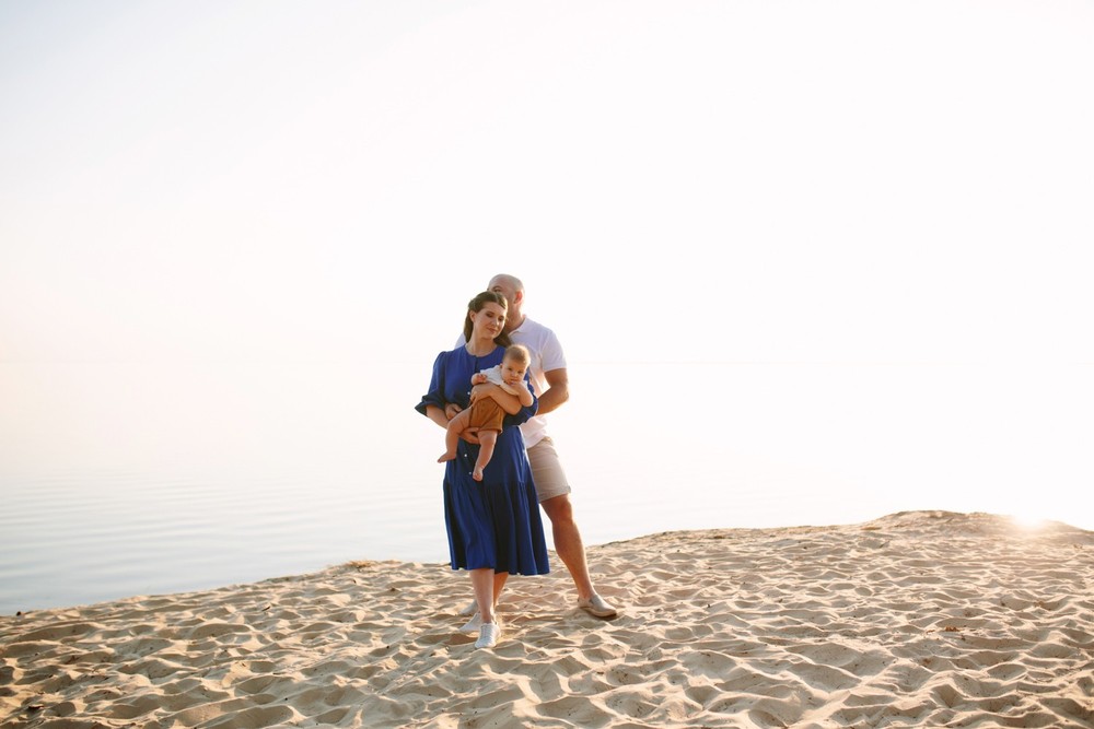 FAMILY - Sunset at the beach