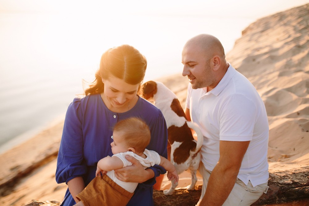 FAMILY - Sunset at the beach