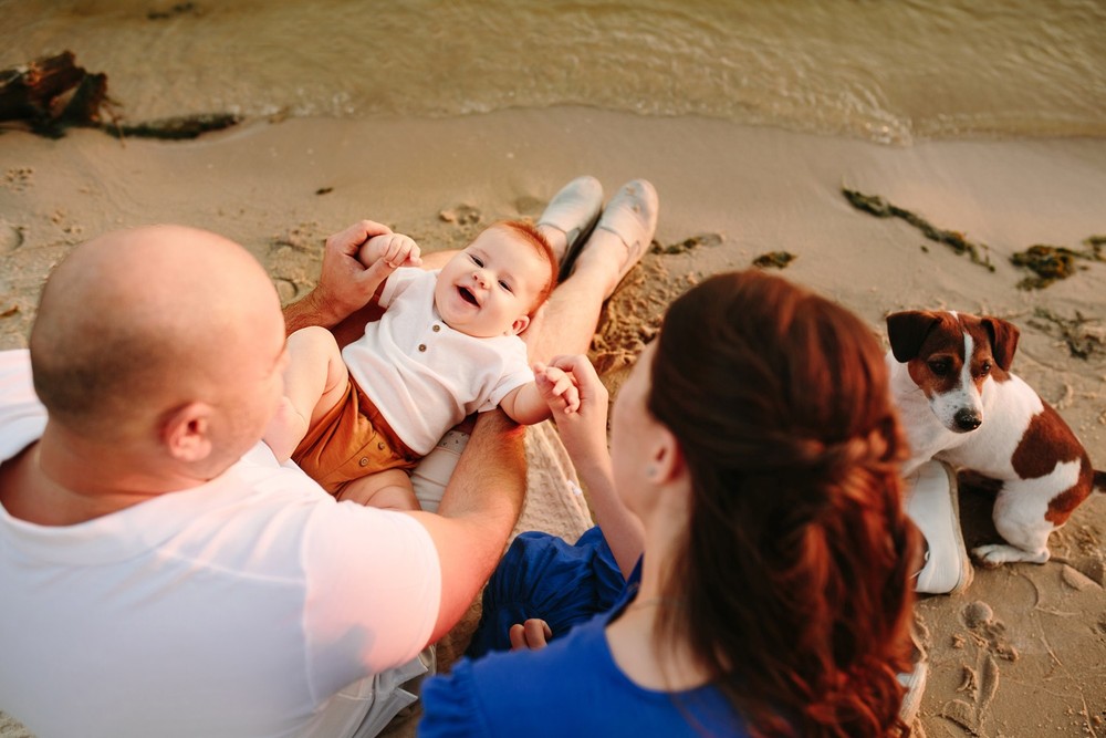 FAMILY - Sunset at the beach