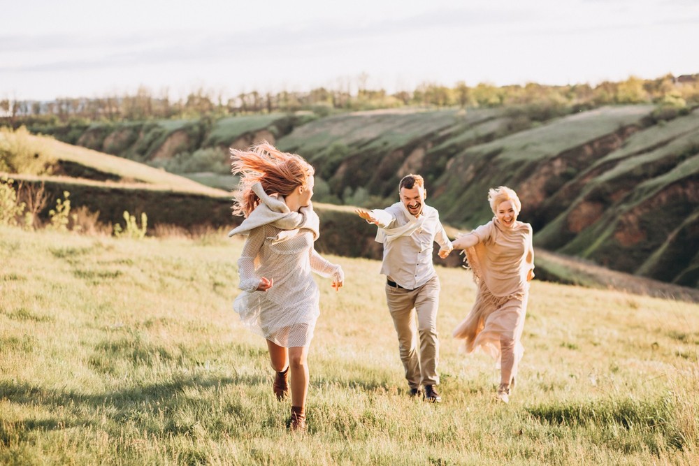 FAMILY - Spring meadows