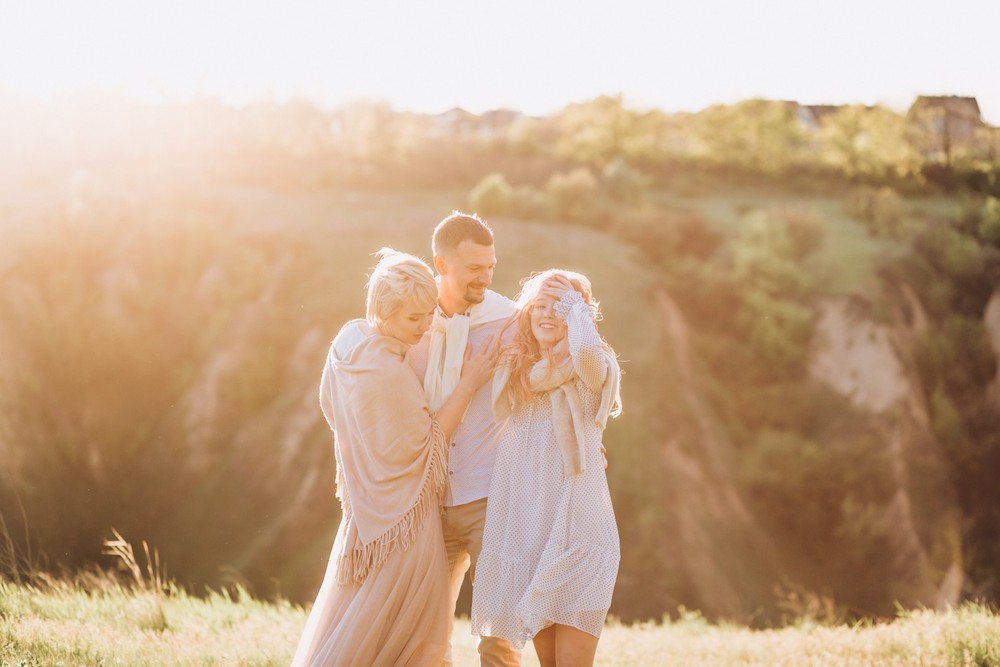 FAMILY - Spring meadows