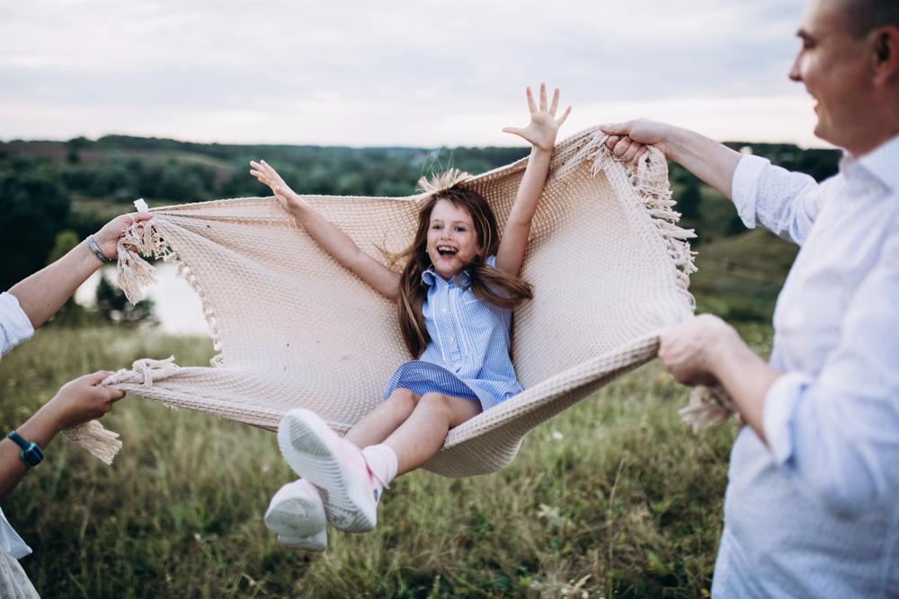 FAMILY - Taras, Anastasiya & Vlada