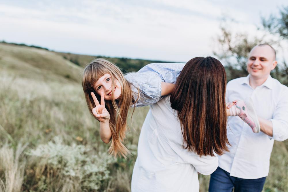 FAMILY - Taras, Anastasiya & Vlada