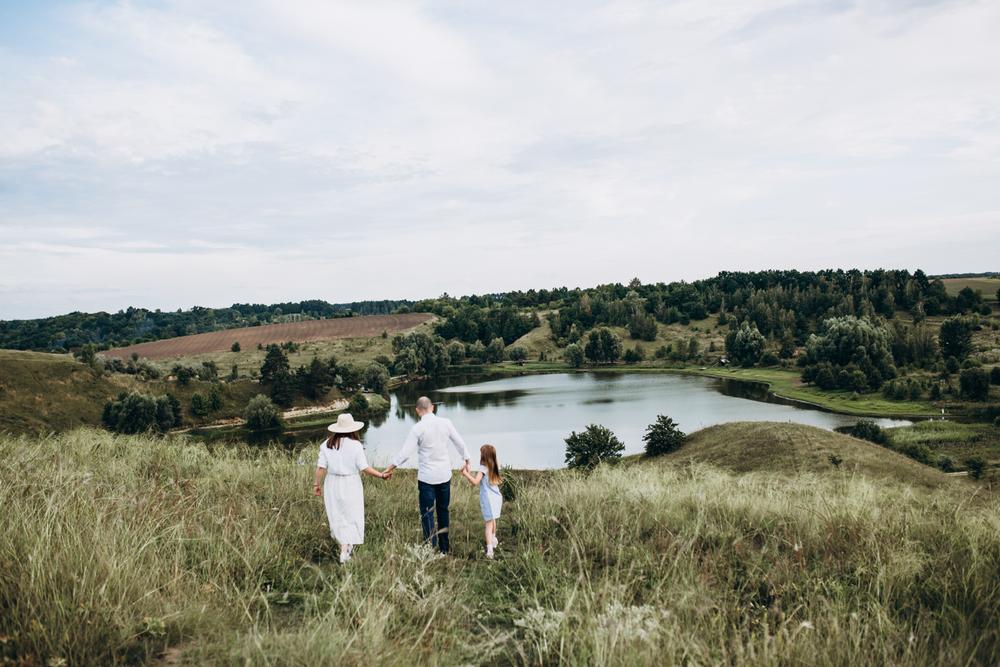FAMILY - Taras, Anastasiya & Vlada