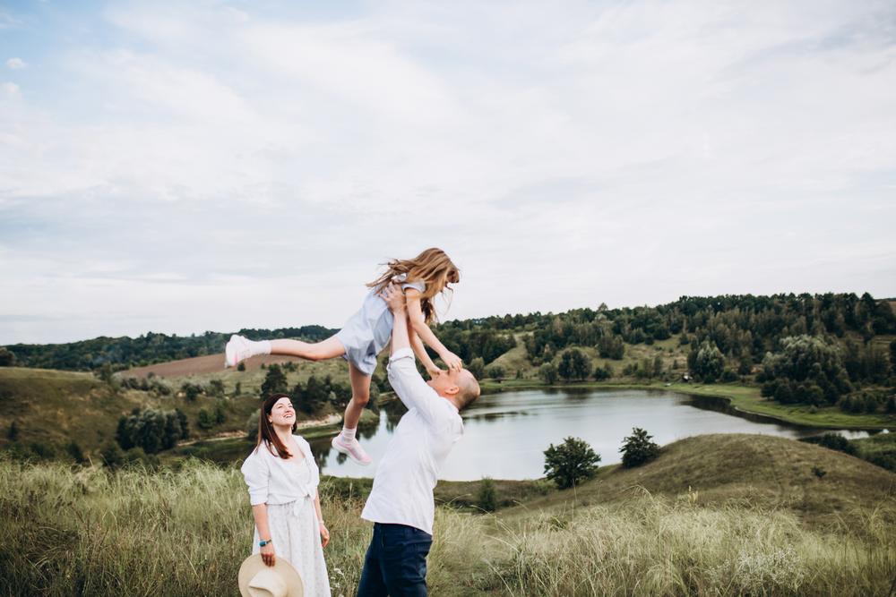 FAMILY - Taras, Anastasiya & Vlada