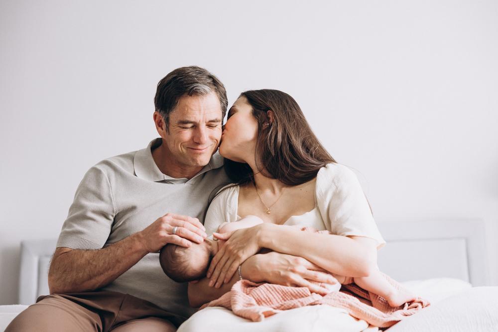 FAMILY - Dan, Polina & Isabel