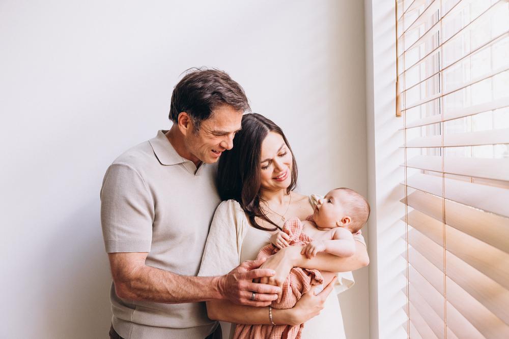 FAMILY - Dan, Polina & Isabel
