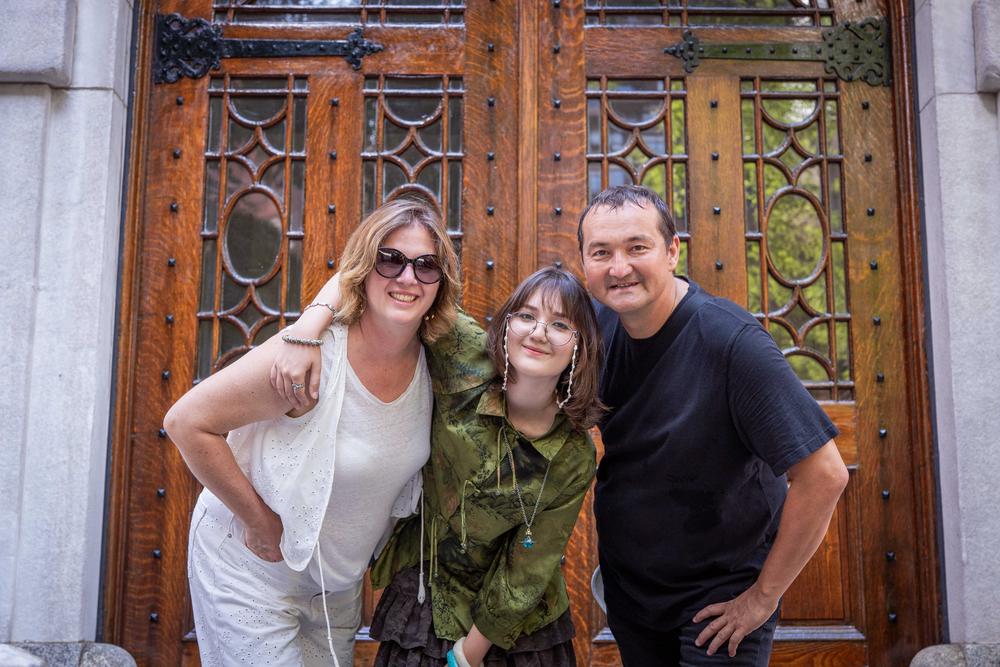 Client Galleries - Family time in NY