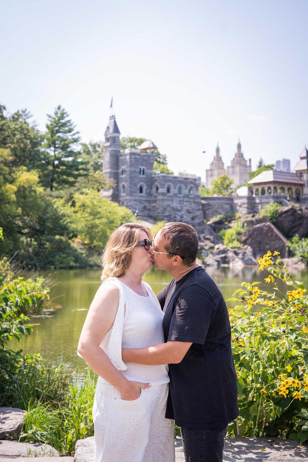 Client Galleries - Family time in NY