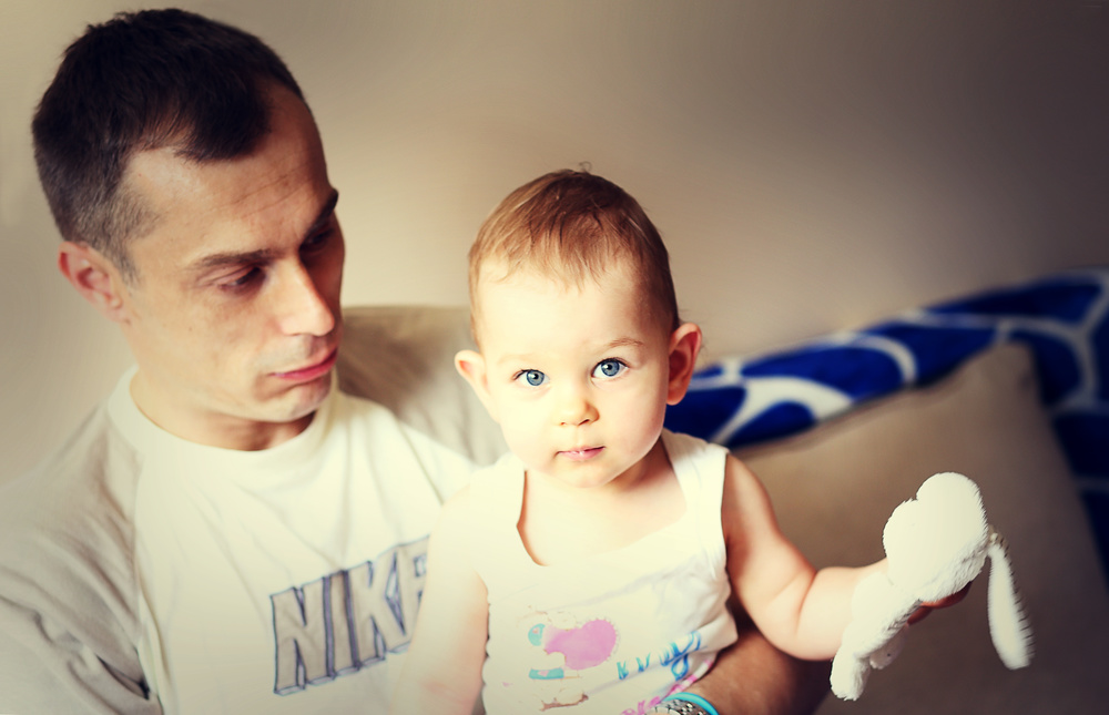 KIDS & FAMILIES