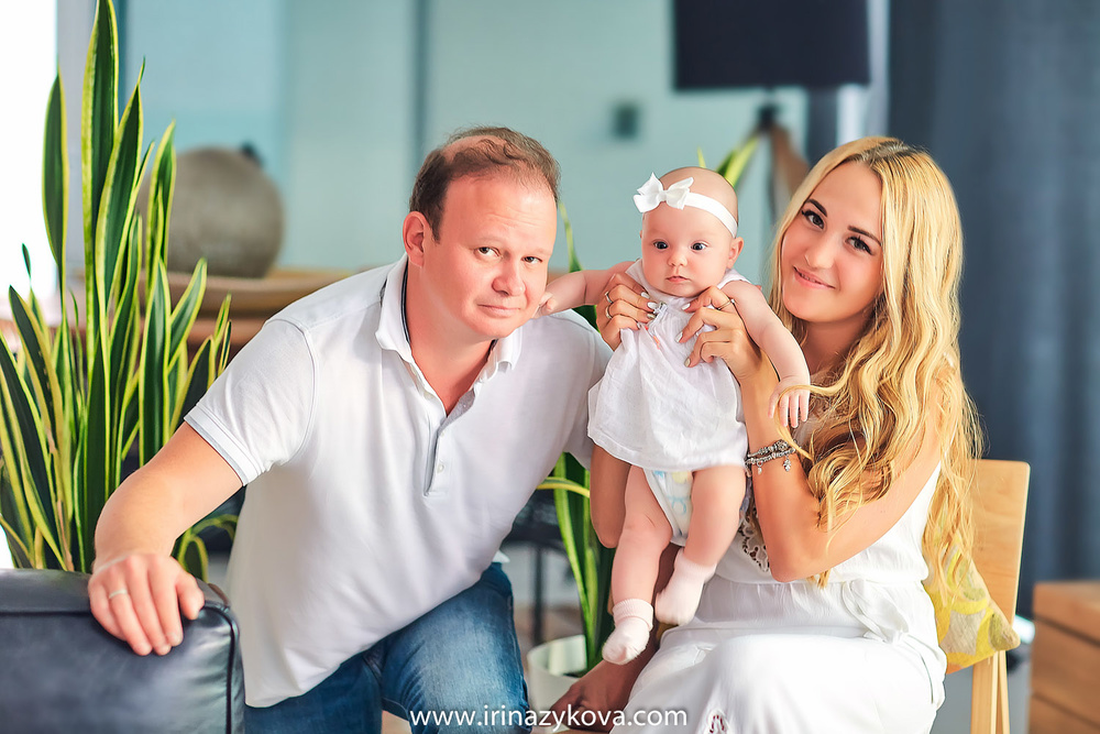 Alina, Vadim y Leya