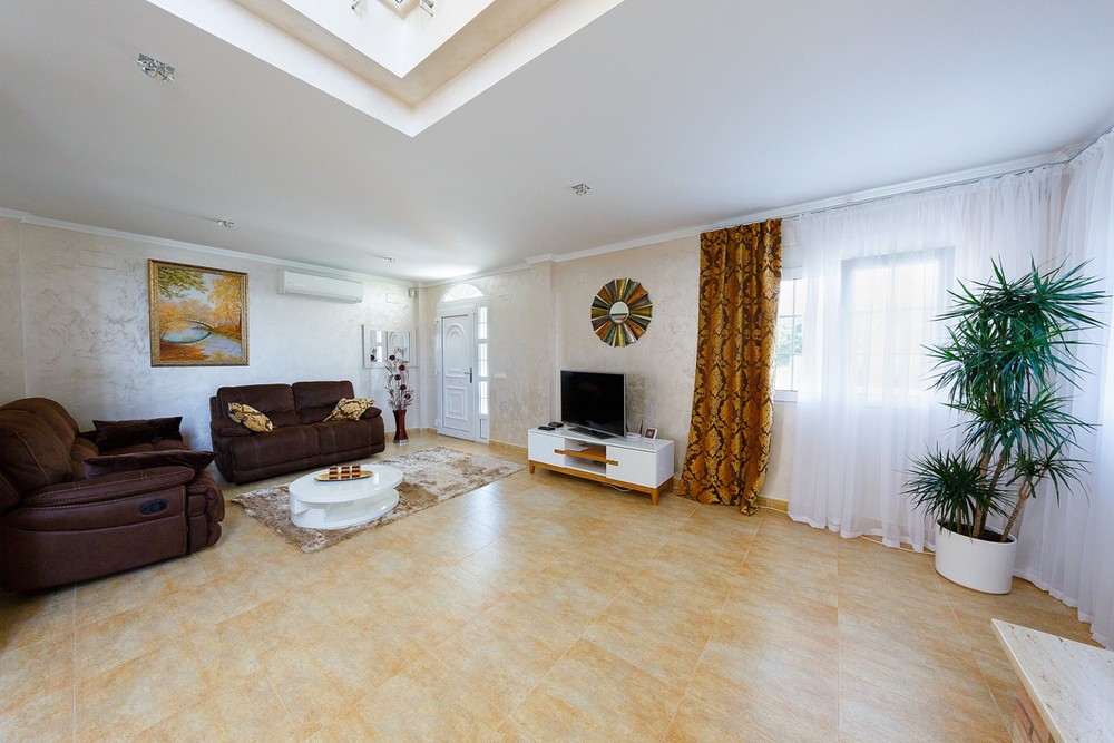 House, Valencia
