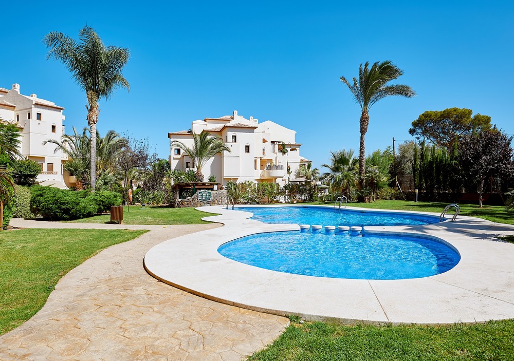 Flat, Altea