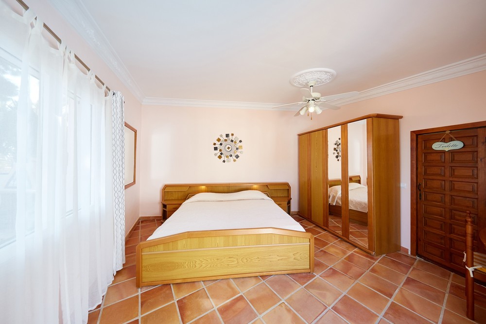 House, Moraira