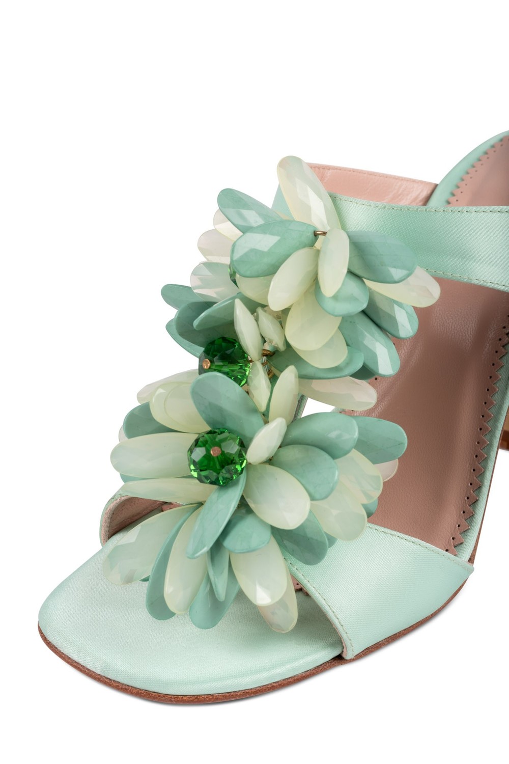 Zapatos Xsenigreye (fondo blanco)