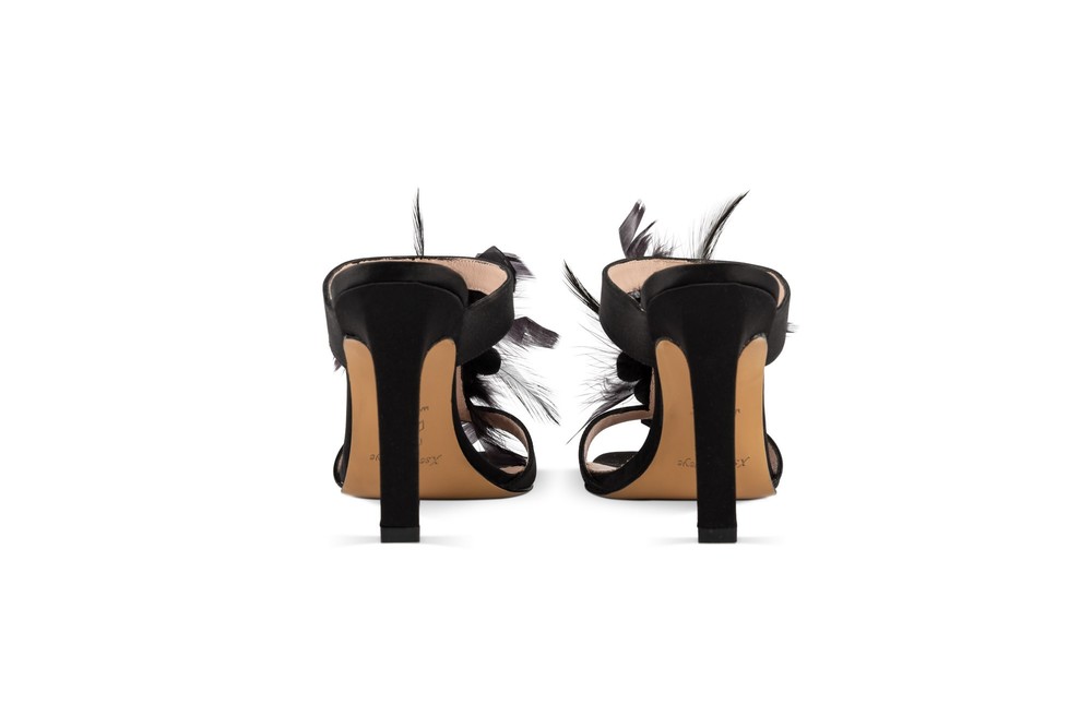 Zapatos Xsenigreye (fondo blanco)