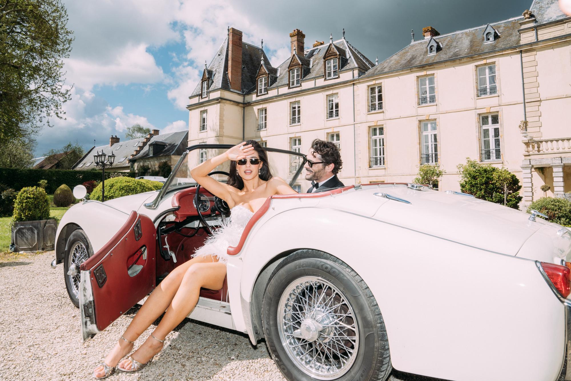 luxury wedding in Chateau d'Aveny Paris