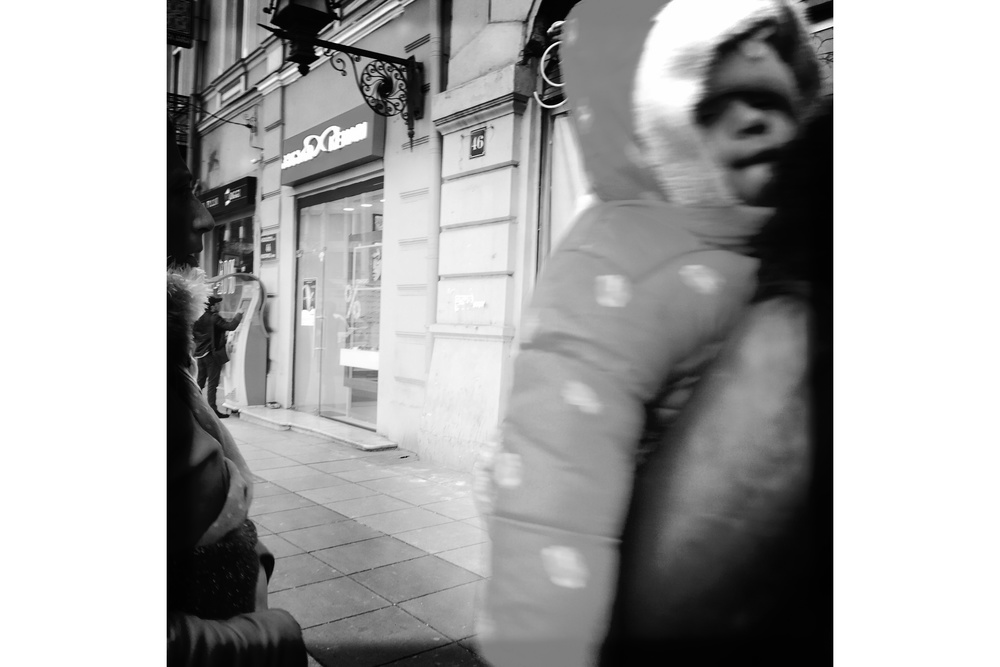 MOBILE PHOTO
