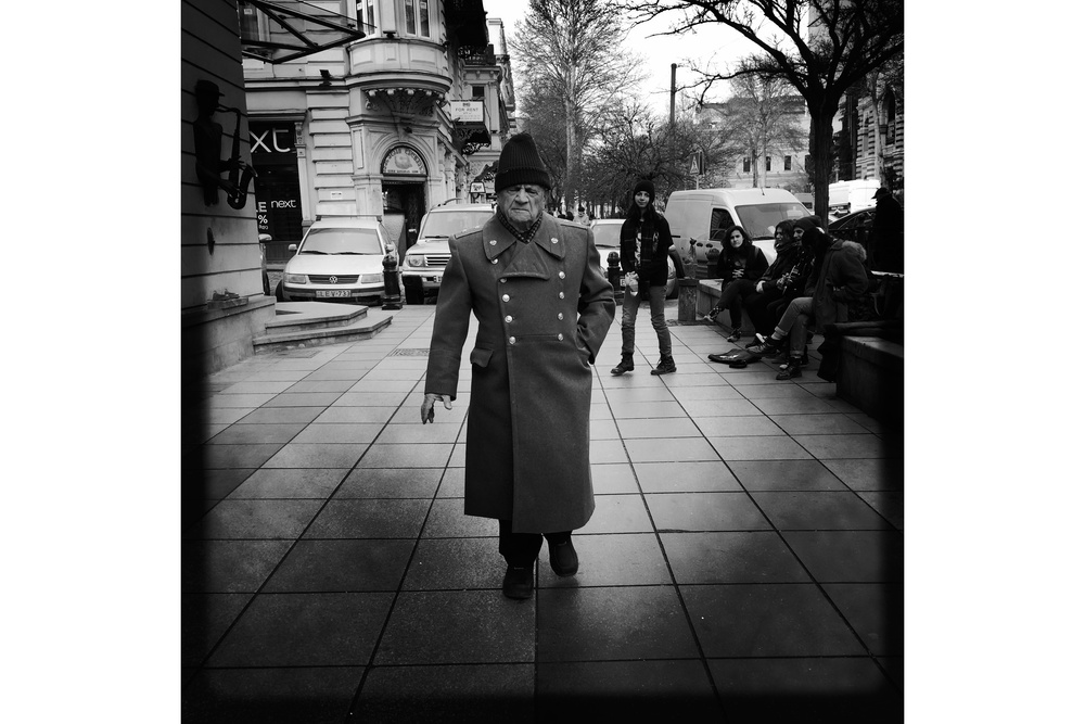 MOBILE PHOTO