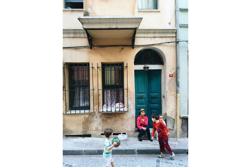 MOBILE PHOTO
