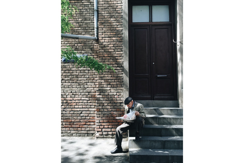 MOBILE PHOTO