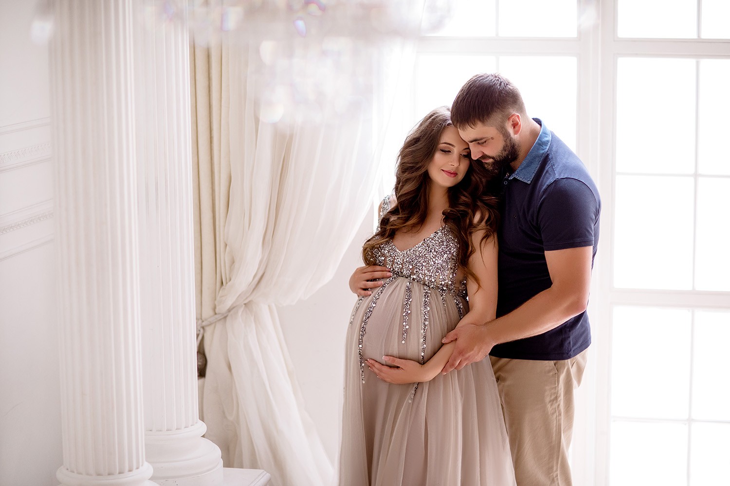 Фото беременной с мужем и дочкой фото