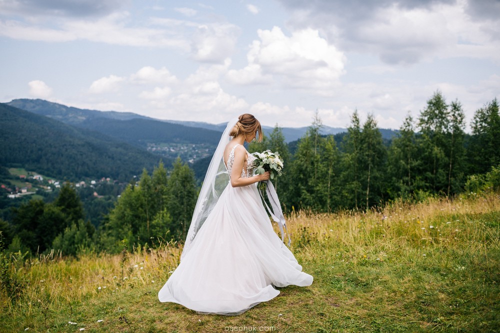 весільна фотосесія Яремче, Буковель Карпати фото та відеозйомка фотограф Осачук