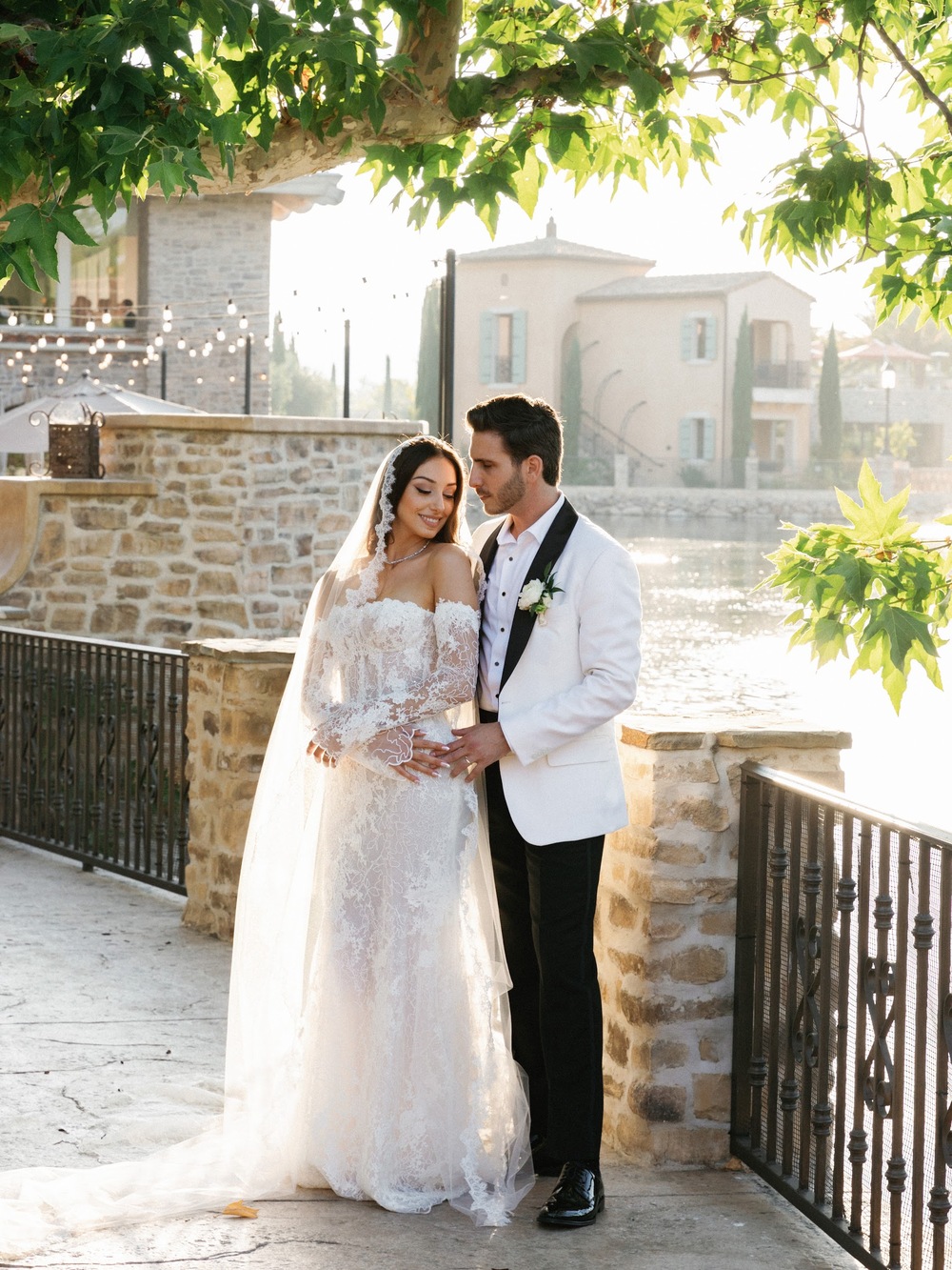 ANNA-MARIA & ETHAN