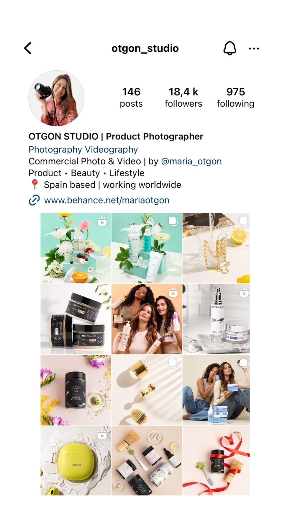 Profil al unui absolvent al cursului de fotografie comercială