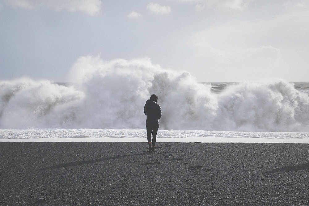 Reynisfjara beach, iceland, dangerous, sneaker waves