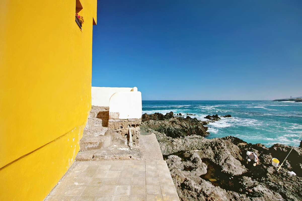 puerto de la cruz, tenerife, atlantic ocean