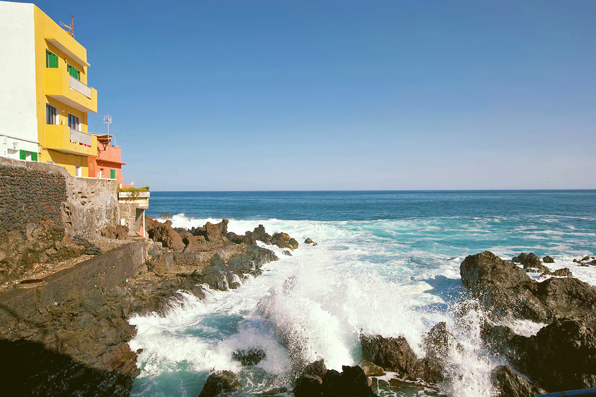 puerto de la cruz, tenerife, atlantic ocean