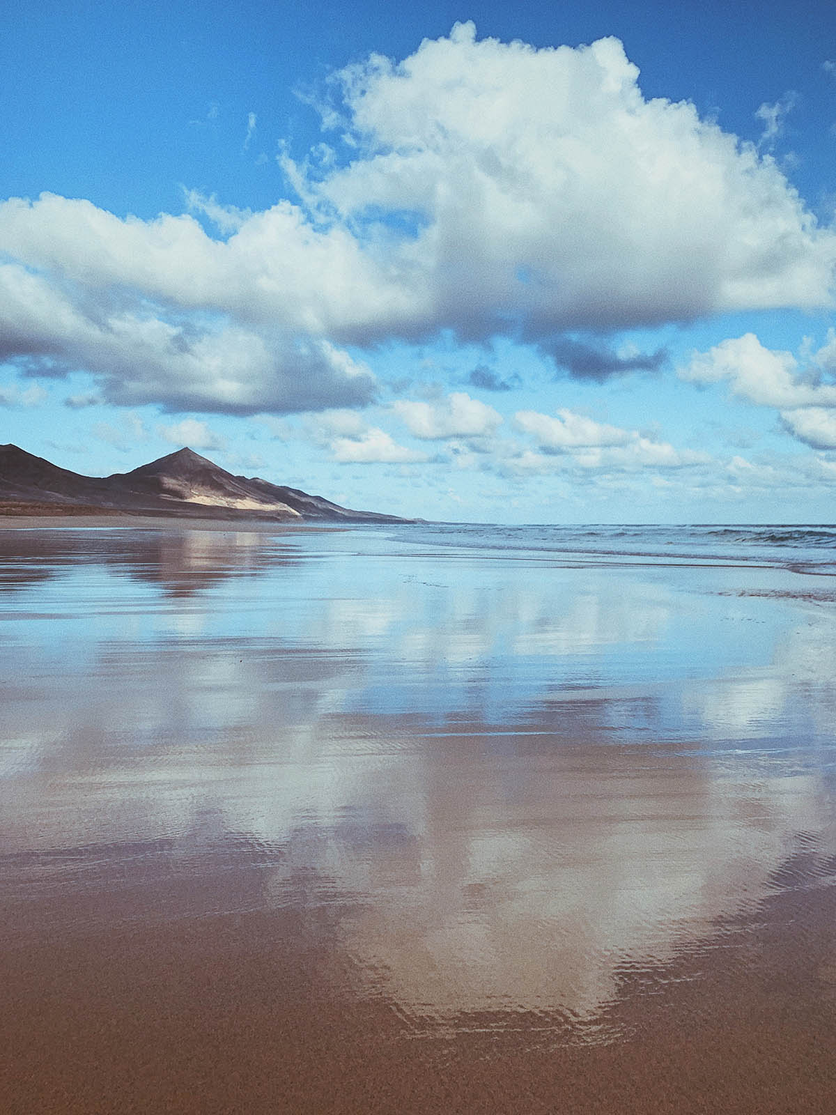 mirror, glassy, beach, ocean