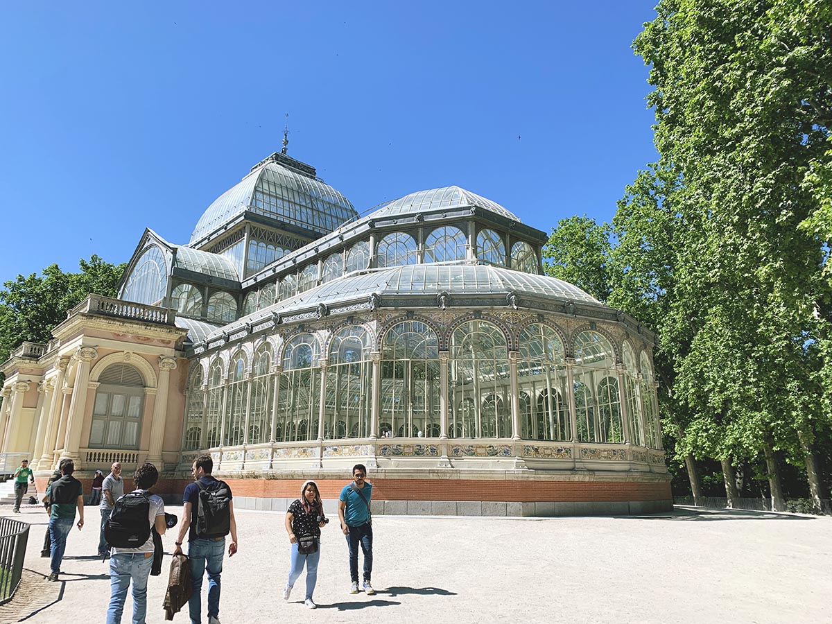 crystal palace, exhibit, charles ray